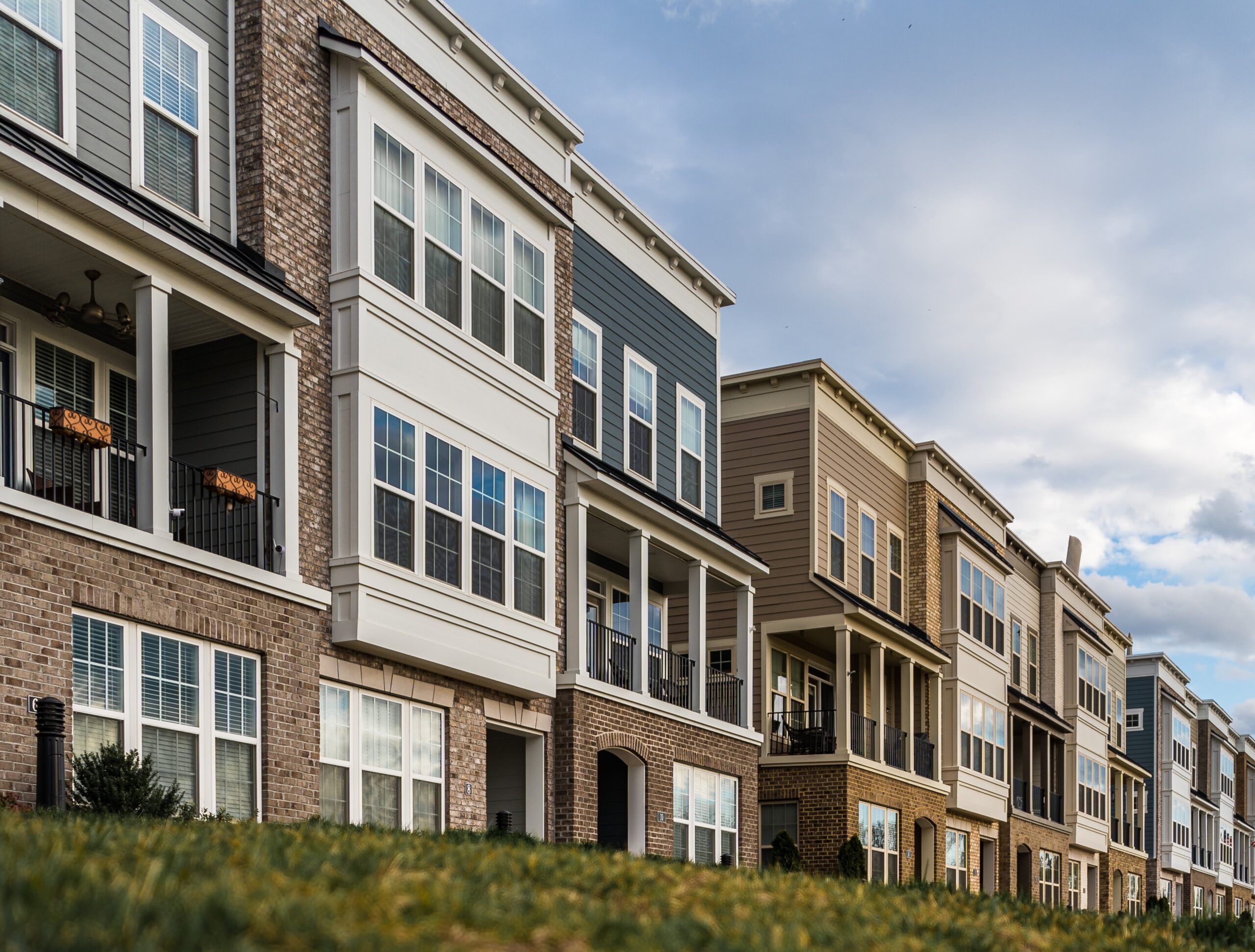 R2E2 to Support Winners of Transformational U.S. Building Energy Retrofit Prize