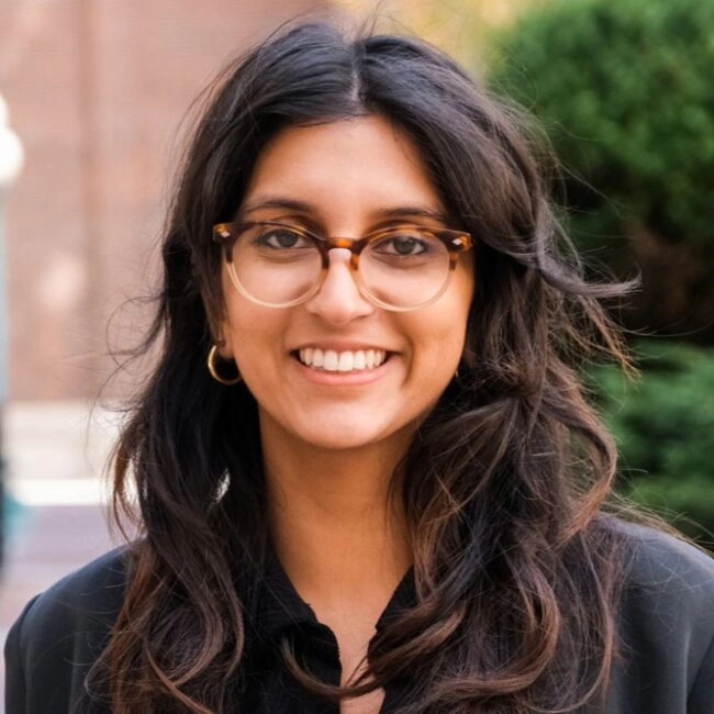 Aroosa Ajani